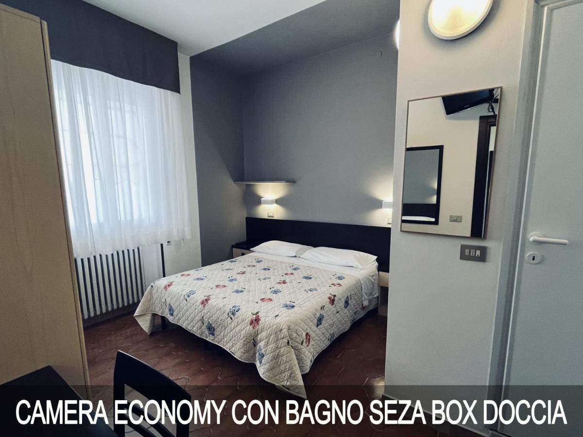 Hotel Numi & Medusa Cesenatico Extérieur photo