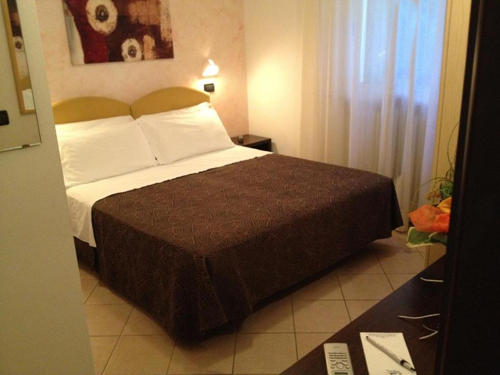Hotel Numi & Medusa Cesenatico Chambre photo